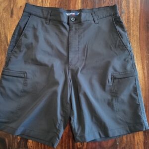 Chaps Golf Black Shorts Cargo Sz 32 Excellent Condition